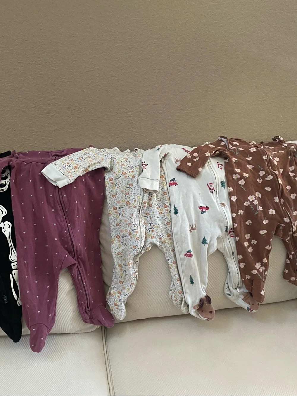 10 Assorted 5M- 9M Cotton Onesies